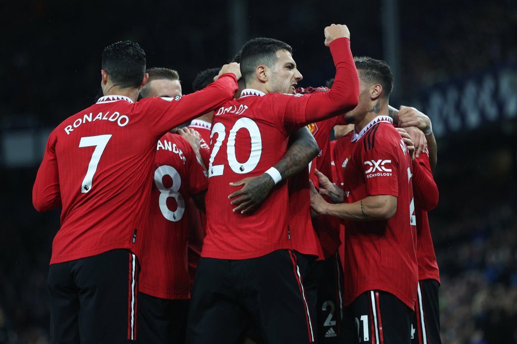 Everton 1-2 Man United: Here Are 5 Things We Learned From United’s Win&nbsp;Tonight